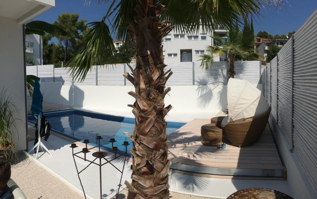 Seaside Villa With Private Pool Home By The Sea - Villa Трогір Екстер'єр фото