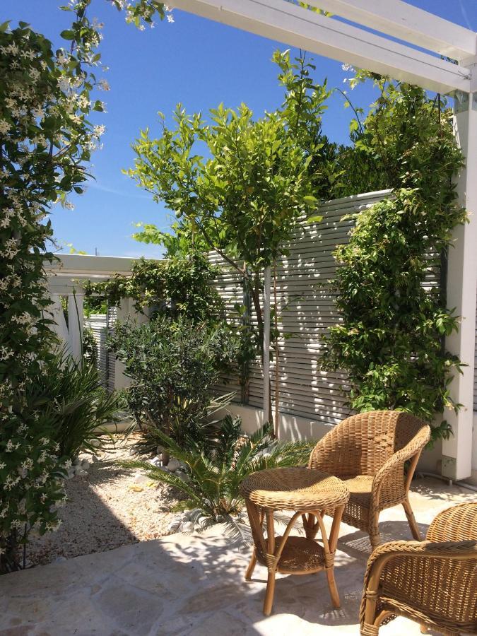 Seaside Villa With Private Pool Home By The Sea - Villa Трогір Екстер'єр фото
